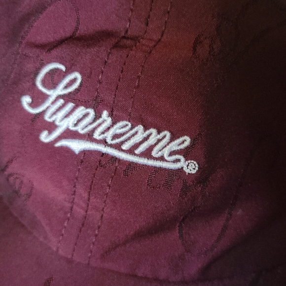 Nwt Supreme nylon 6 panel script logo camp cap in maroon - Picture 7 of 9